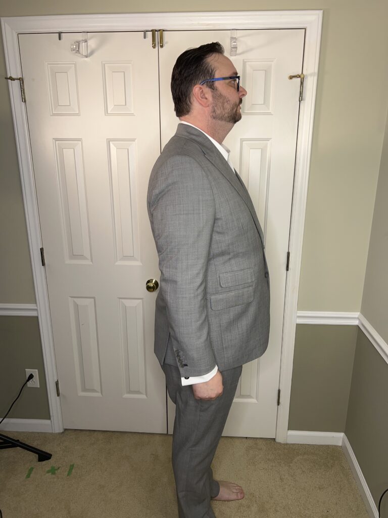 My Suit Tailor, Side